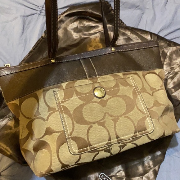 Coach bag - Picture 4 of 11